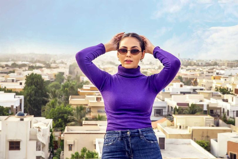 Women's purple rib highneck.