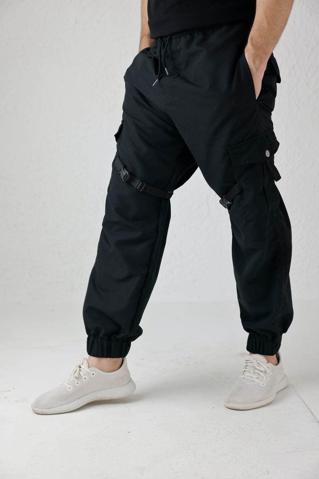 Nyxbound Men's Cargo Pants