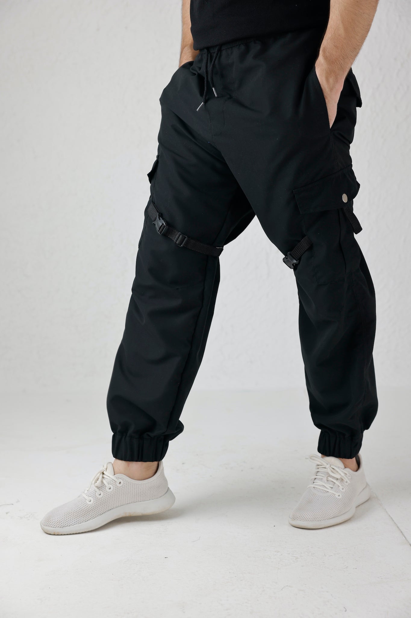 Nyxbound Men's Cargo Pants