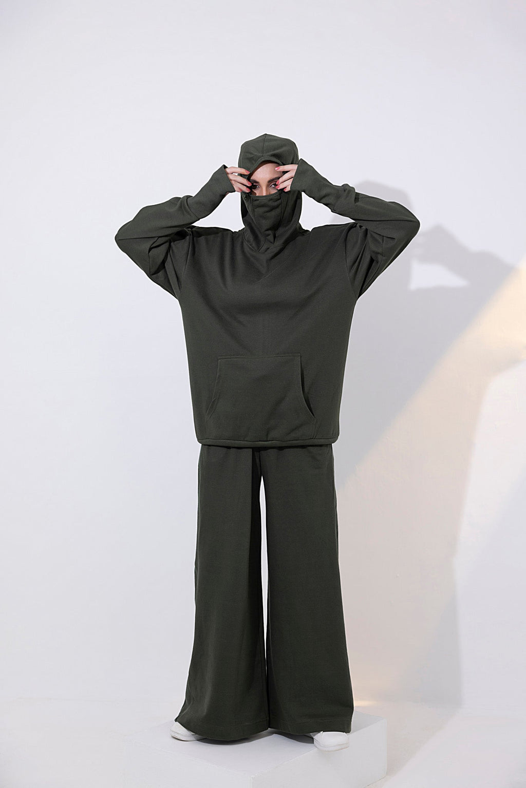 Women's dark green fleece with face mask tracksuit.