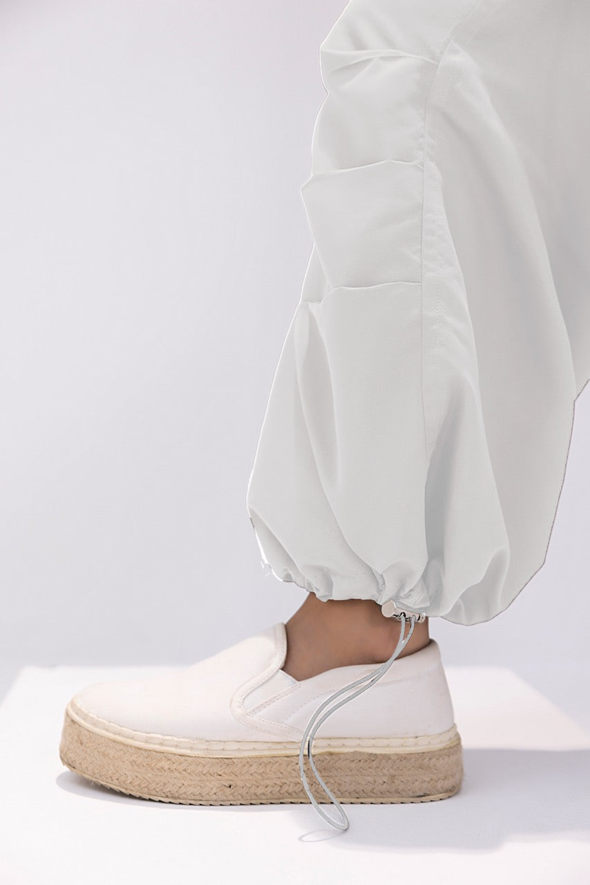 White Rover Women's Cargo Pants