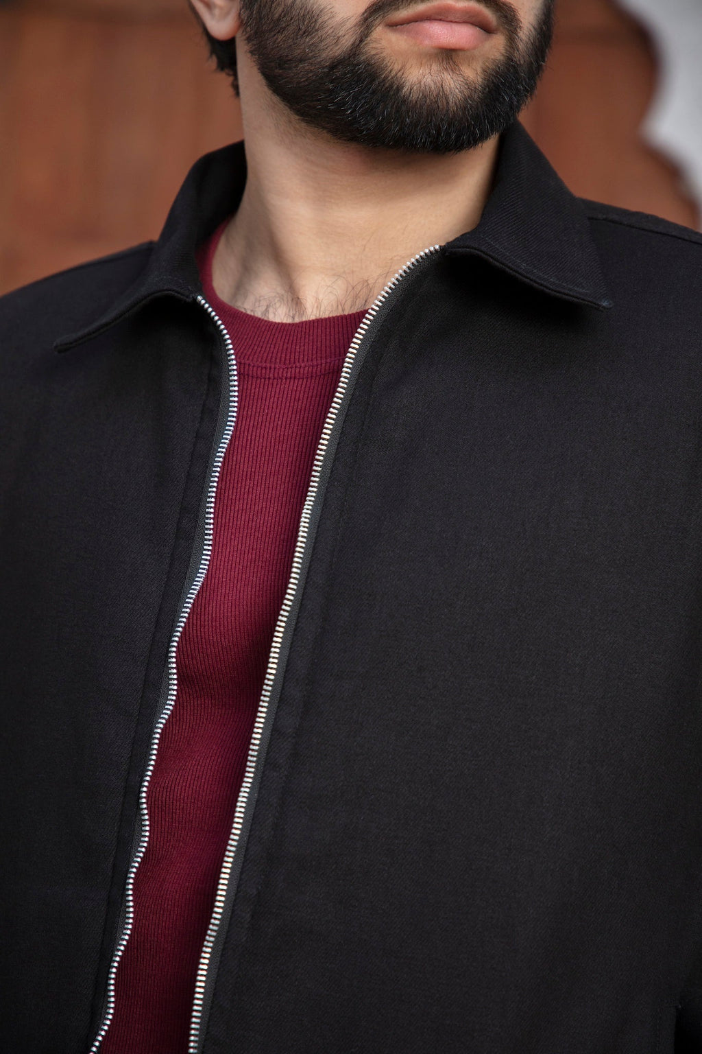 Cropped and padded shoulder Black Monarch Mens Jacket